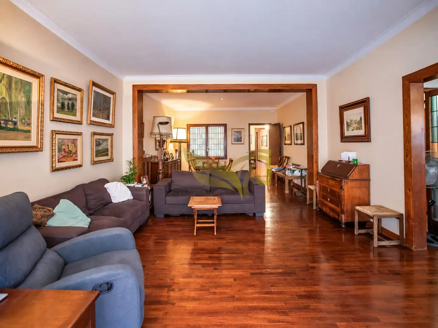 Living room of Flat for sale in Madrid  with Air Conditioner and Parquet flooring