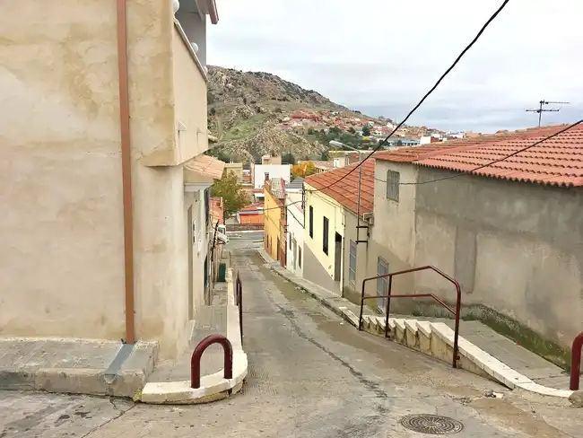 Vista exterior de Casa adosada en venda en Puertollano