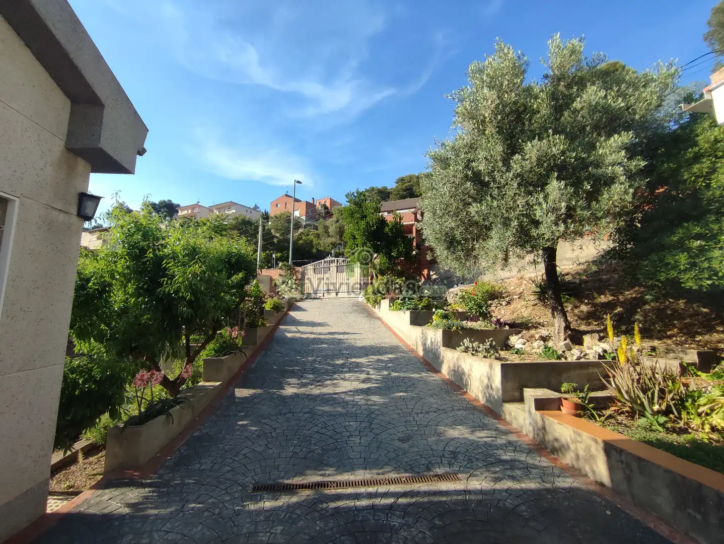 Vista exterior de Casa o chalet en venta en Vallirana con Aire acondicionado, Calefacción y Jardín privado