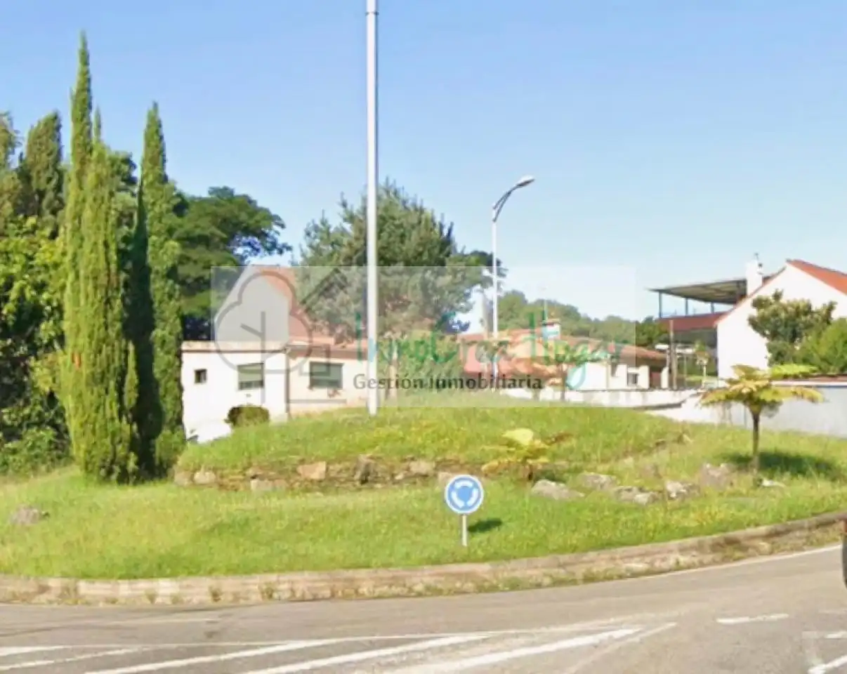 House with garden for sale in Lavadores