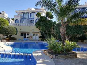 Appartement compact avec piscine à vendre à Marisol Park - Ortembach - Los Almendros