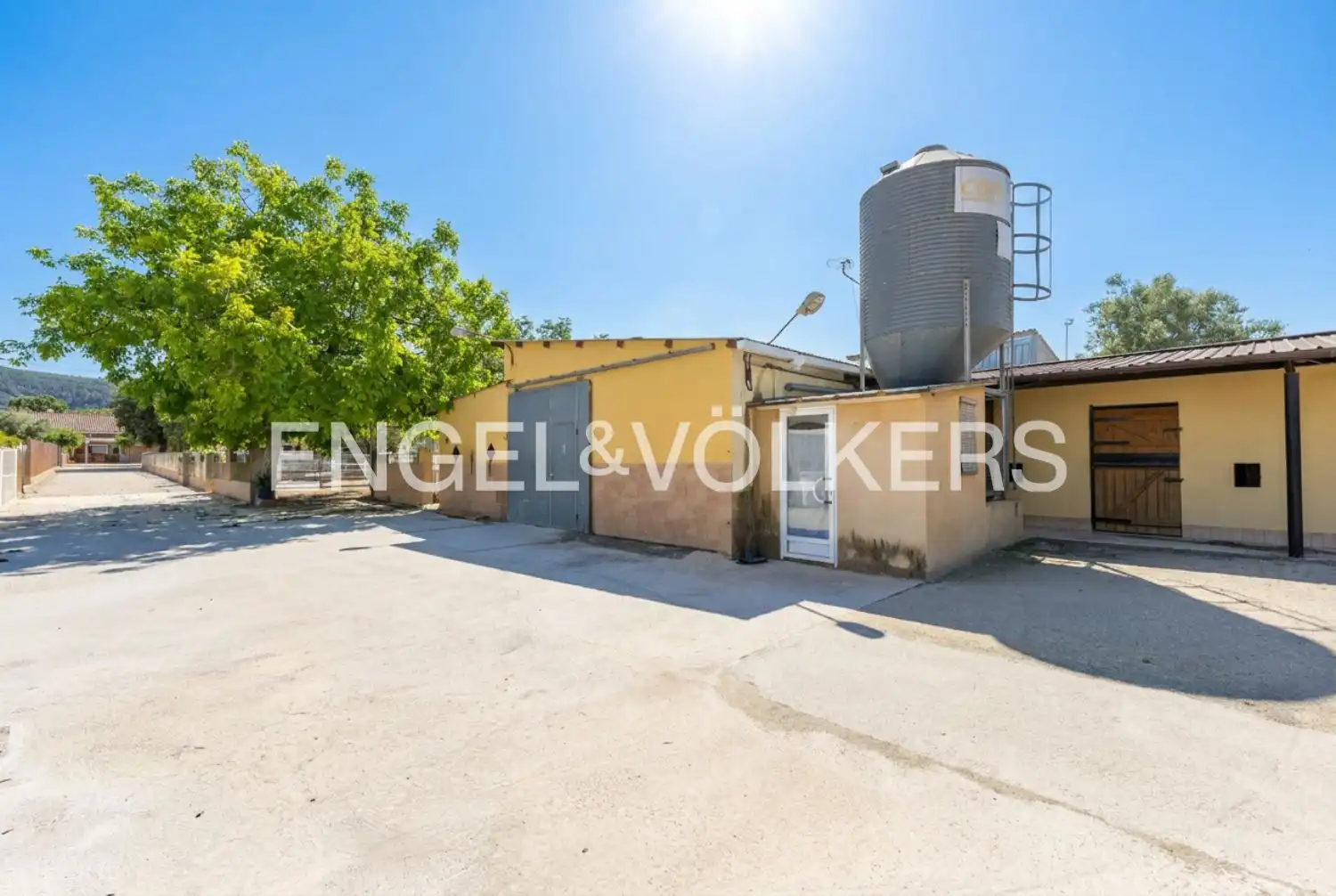 Vista exterior de Casa o chalet en venta en Enguera con Aire acondicionado, Calefacción y Jardín privado