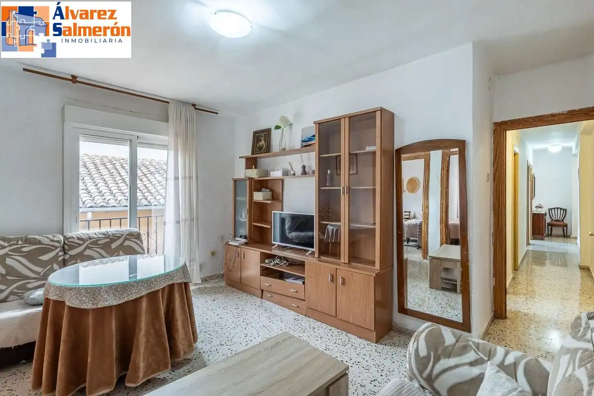 Flat for sale in Calle de las Caballerizas, Centro - Sagrario
