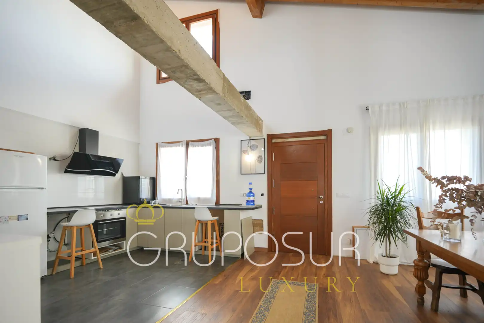Einfamilien-Reihenhaus zum Verkauf in Valladolid mit Klimaanlage, Heizung und Terrasse