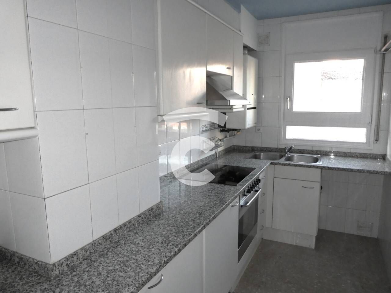 Kitchen of Flat for sale in Vic  with Heating