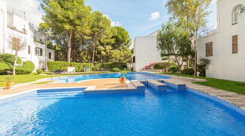 Duplex de 3 dormitorios recién renovado con terraza, piscina y garaje en Sol de Mallorca