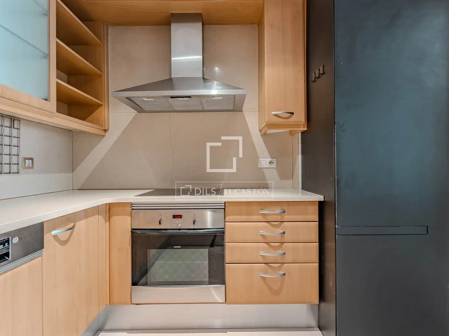 Cocina de Piso de alquiler en Barcelona con Aire acondicionado, Calefacción y Parquet