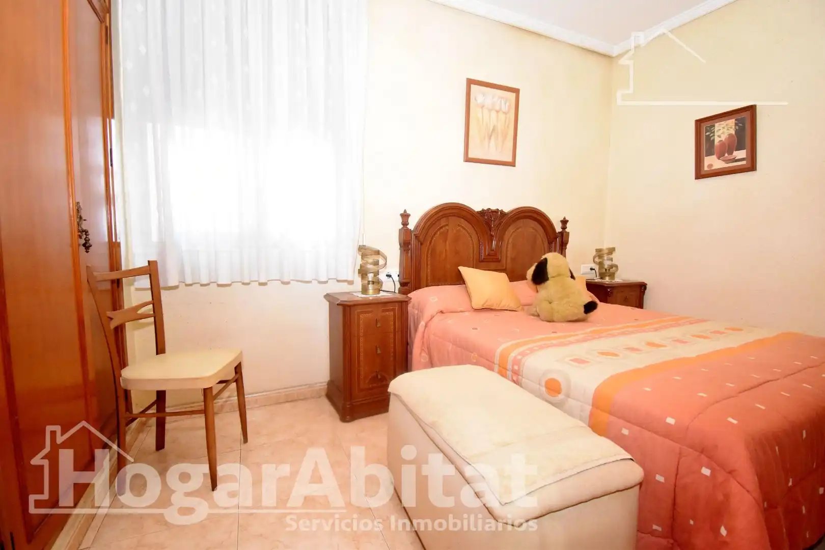 Habitación de Piso en venta en Castellón de la Plana / Castelló de la Plana con Aire acondicionado, Calefacción y Trastero