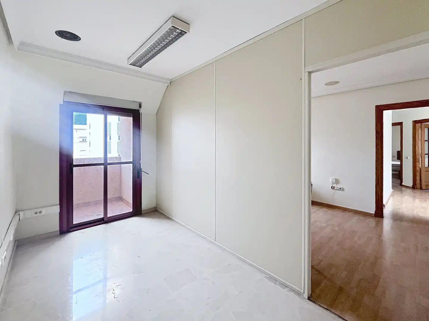 Wohnung zum Verkauf in El Ejido mit Terrasse und Balkon