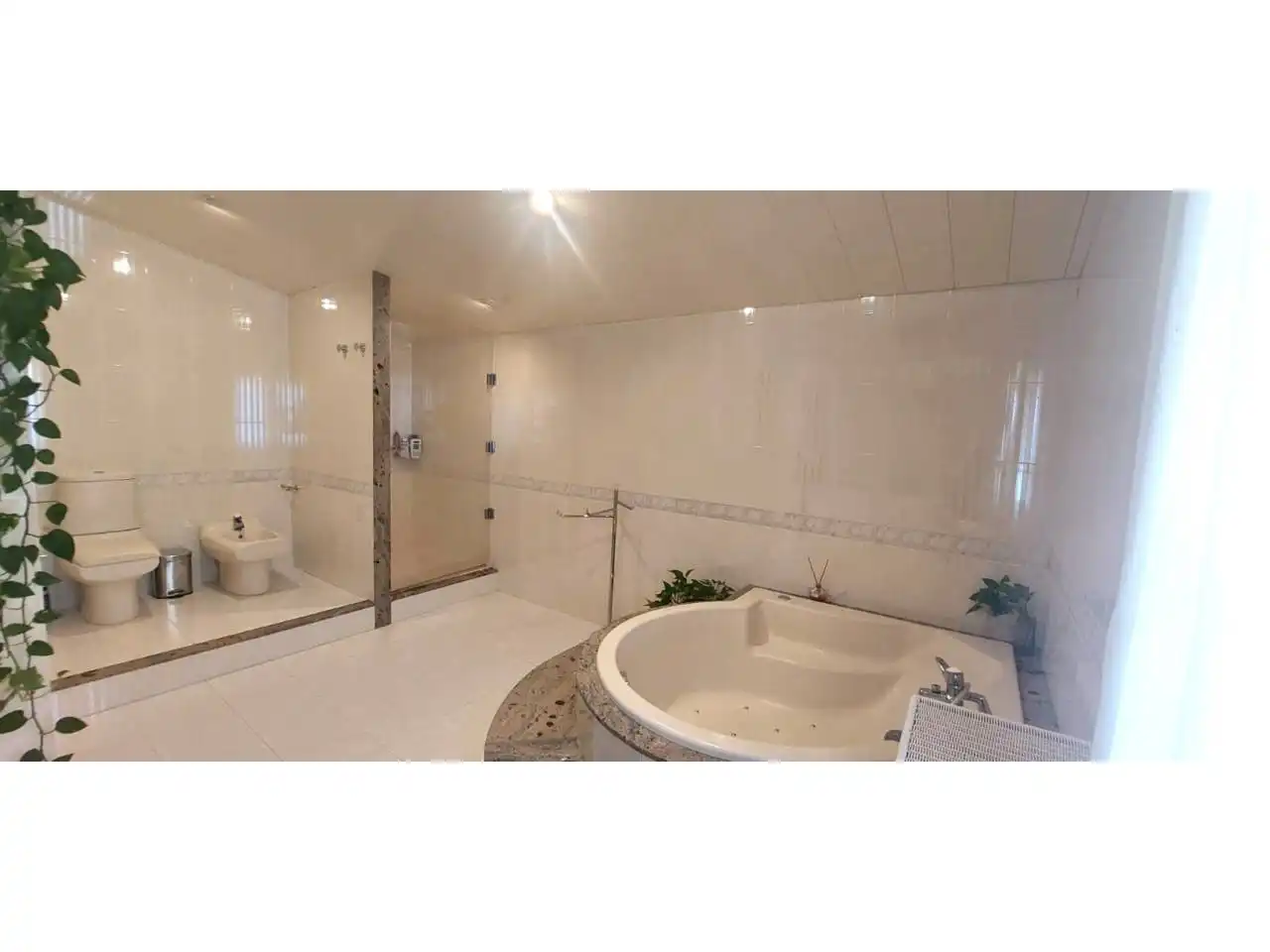 Baño de Casa o chalet en venta en Valls con Aire acondicionado, Calefacción y Jardín privado