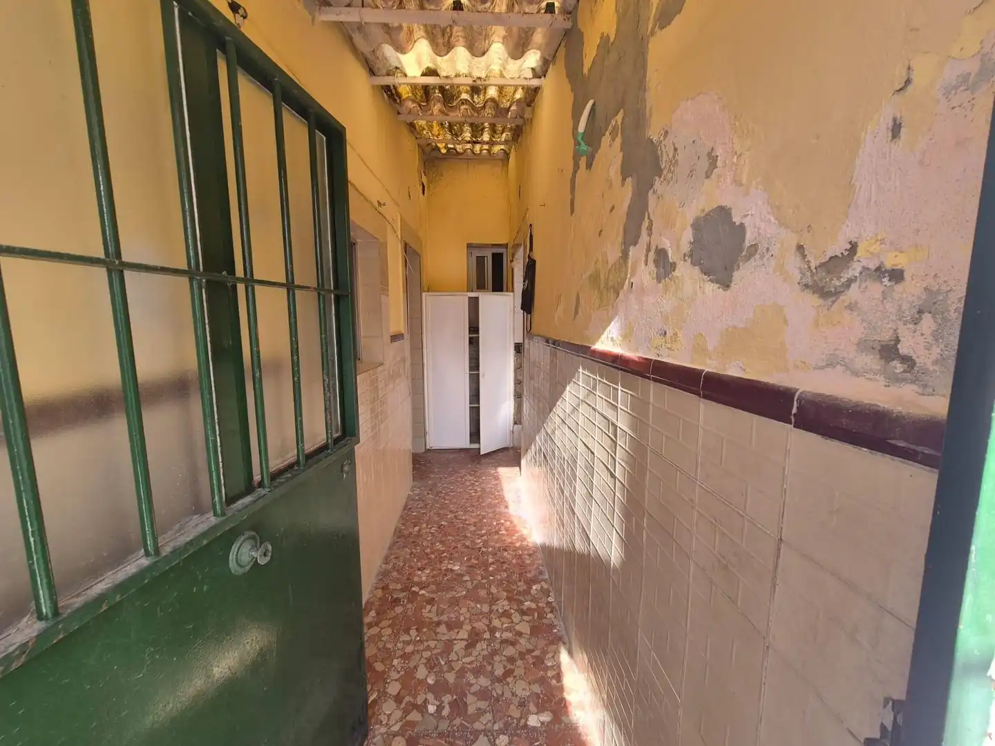 Houses for sale in Jerez de la Frontera  with Private garden and Storage room