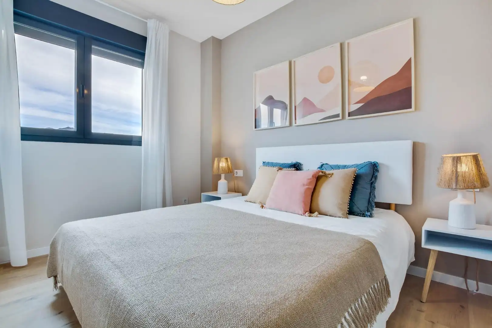 Dormitori de Apartament en venda en Mijas amb Aire condicionat, Terrassa i Traster