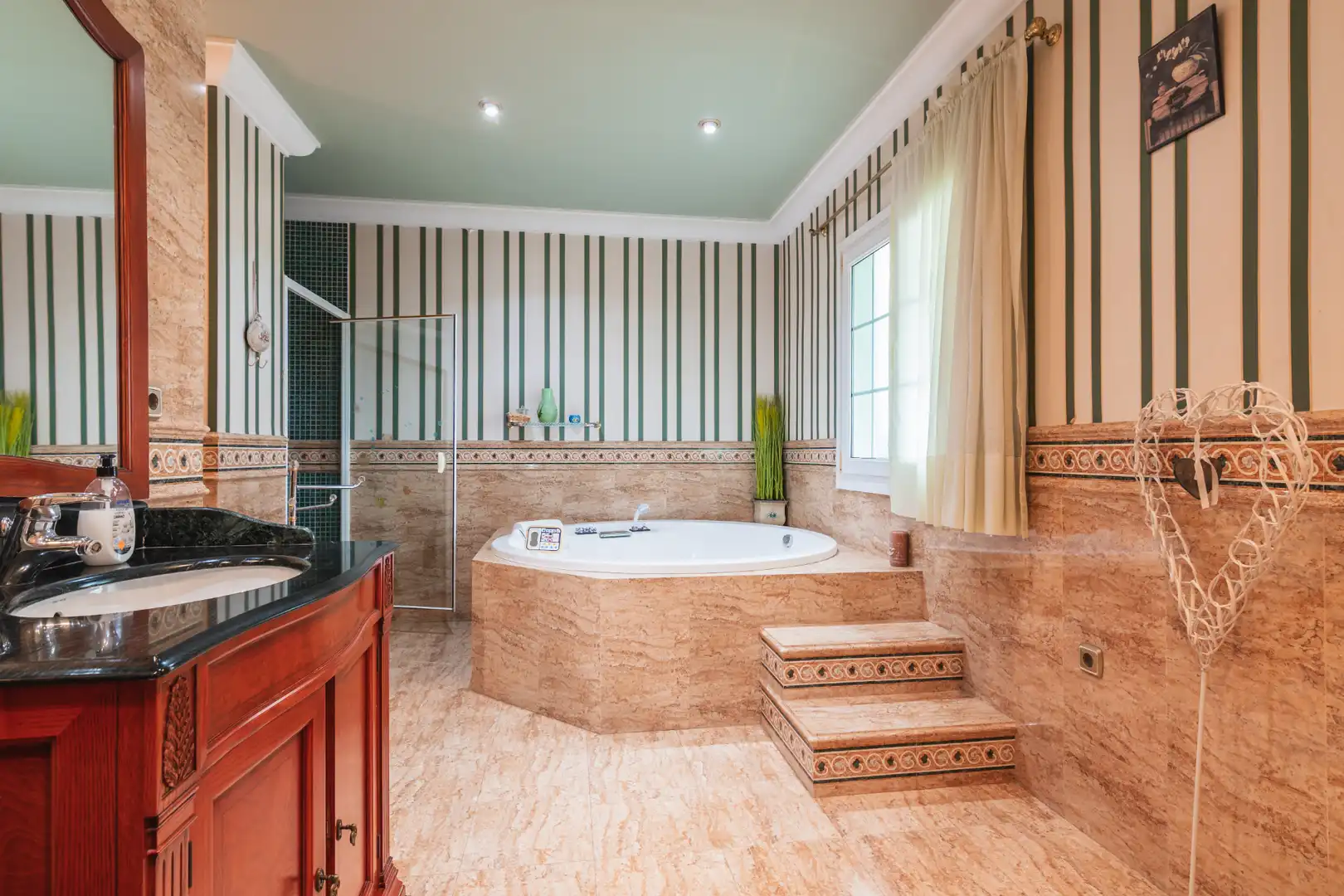 Bathroom of Houses for sale in Vícar  with Air Conditioner, Heating and Private garden