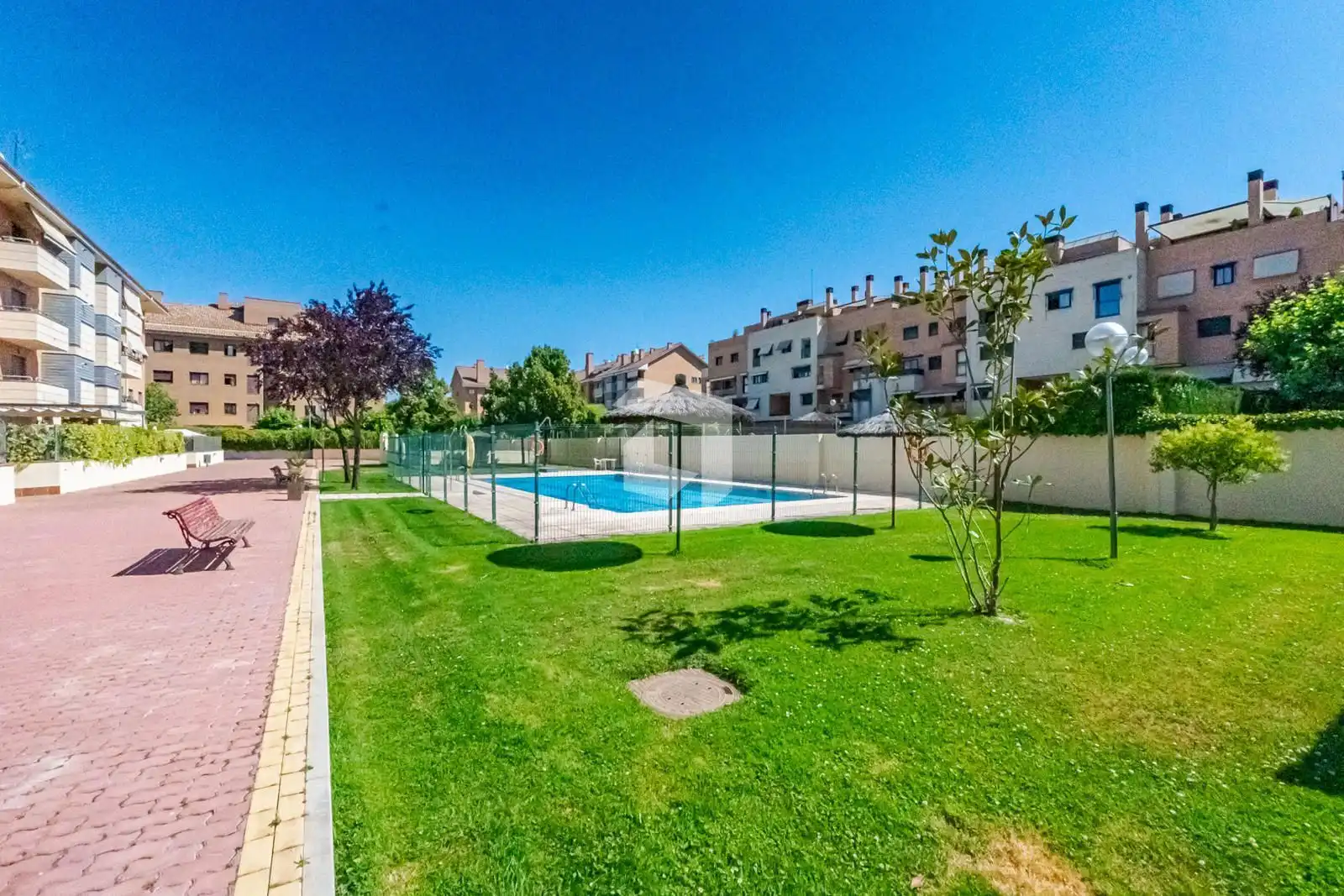 Piscina de Ático en venta en Pozuelo de Alarcón con Aire acondicionado, Calefacción y Terraza