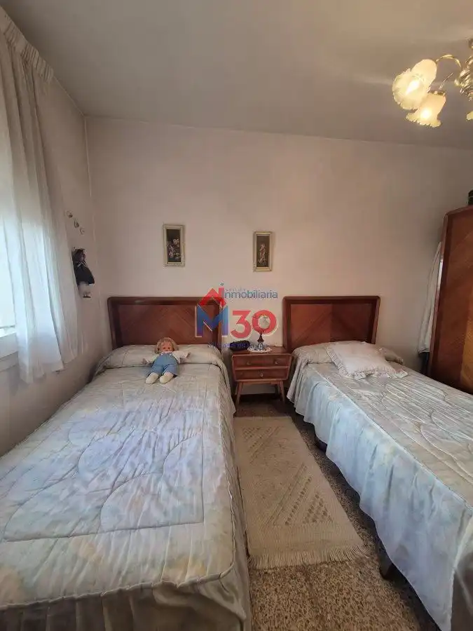 Habitación de Piso en venta en Miranda de Ebro con Calefacción, Terraza y Trastero