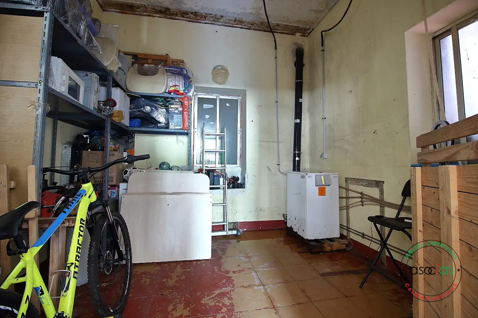 Casa adosada en venda en Mieres (Asturias) amb Calefacció i Terrassa