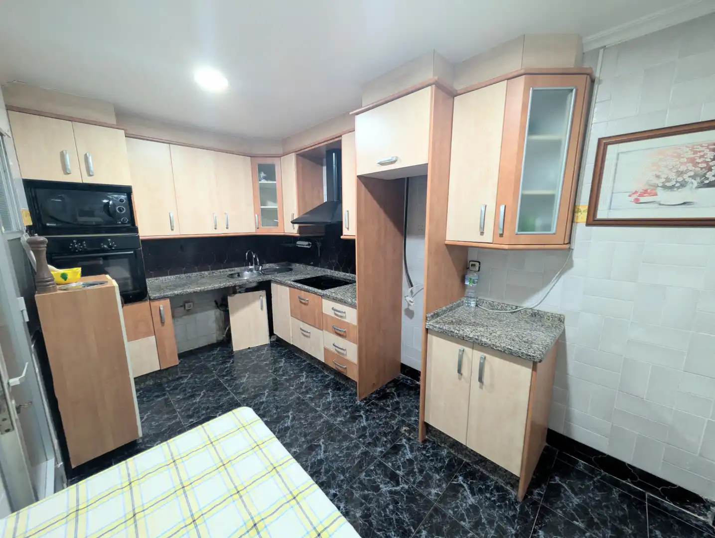 Cocina de Dúplex en venta en Cartagena con Aire acondicionado, Calefacción y Jardín privado