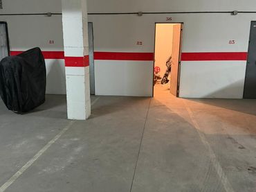 Aparcamiento en venta en Maracena