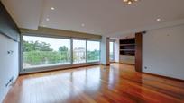 Living room of Single-family semi-detached for sale in  Barcelona Capital  with Air Conditioner, Terrace and Balcony