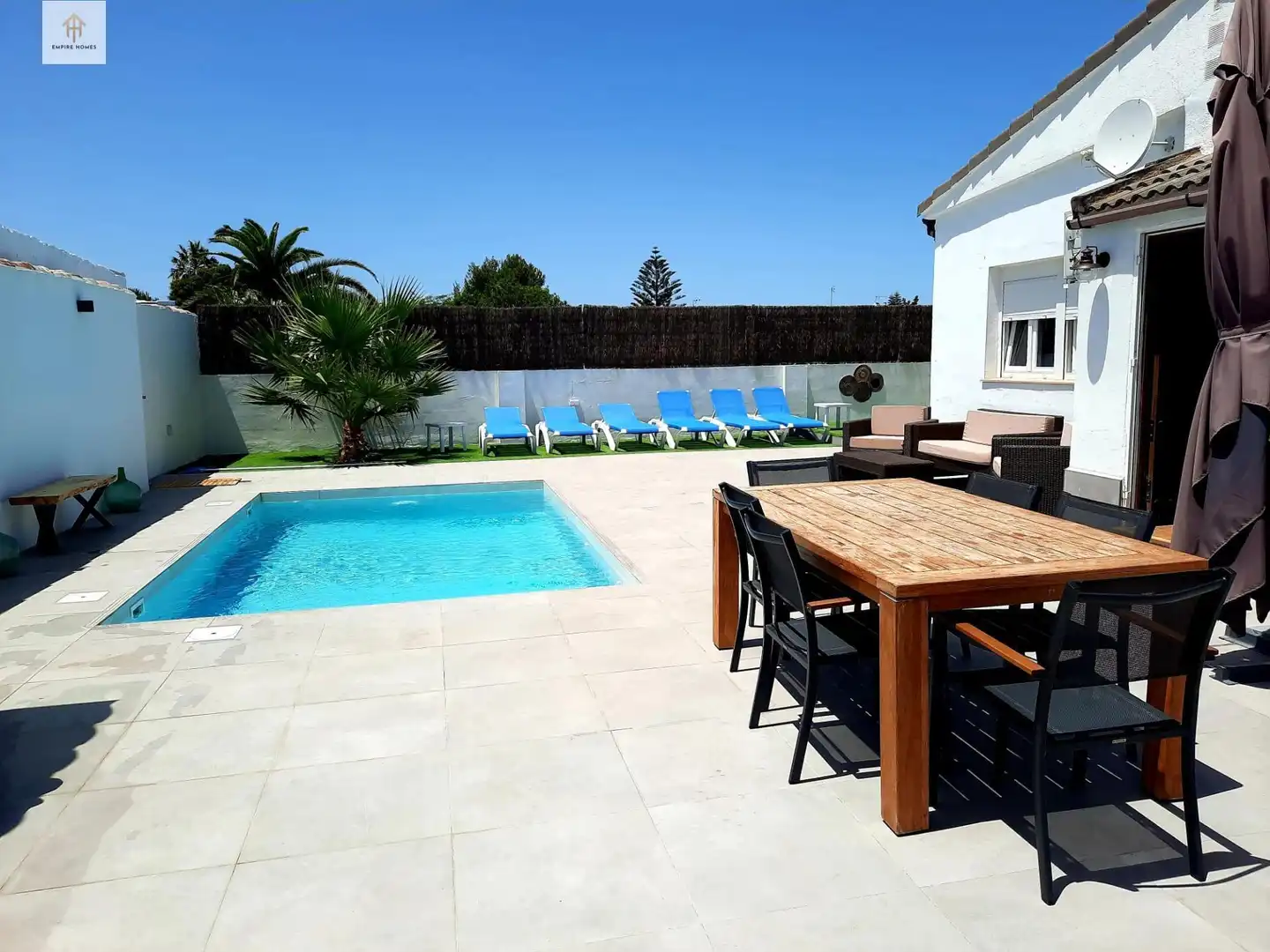 Piscina de Casa o chalet de alquiler en Chiclana de la Frontera con Aire acondicionado, Trastero y Piscina