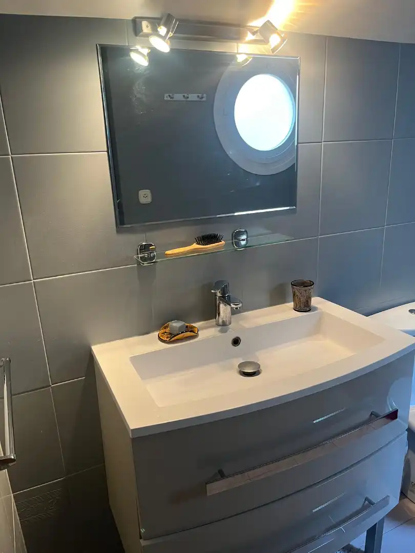 Baño de Dúplex en venta en Palamós con Amueblado, Horno y Microondas