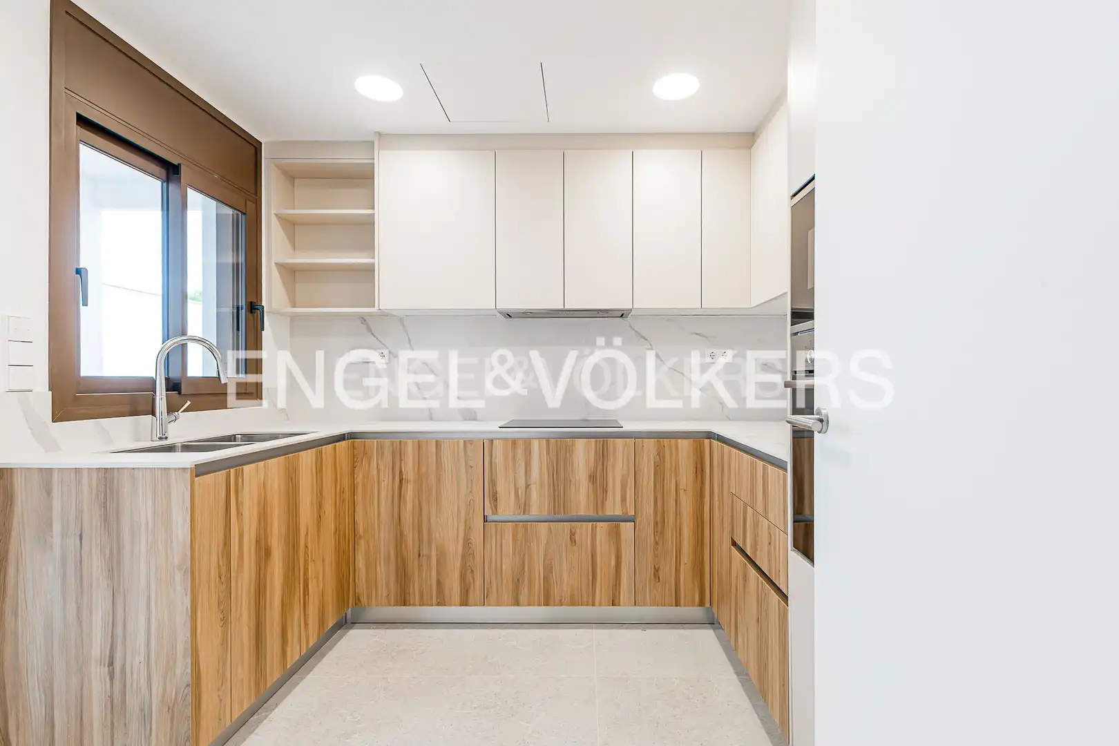 Cocina de Casa o chalet en venta en El Vendrell con Aire acondicionado, Calefacción y Jardín privado