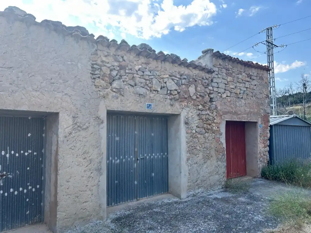 Exterior view of Houses for sale in Bejís  with Balcony