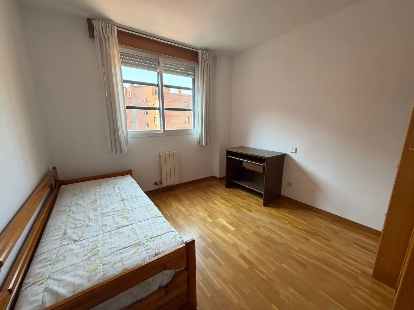 Habitación de Piso de alquiler en Valladolid con Amueblado