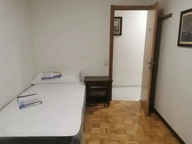 Piso con ascensor en alquiler en Avenida de Romero Donallo 23, imagen 12