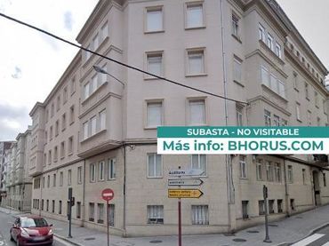 Pis amb ascensor en venda a CELSO EMILIO FERREIRO 29