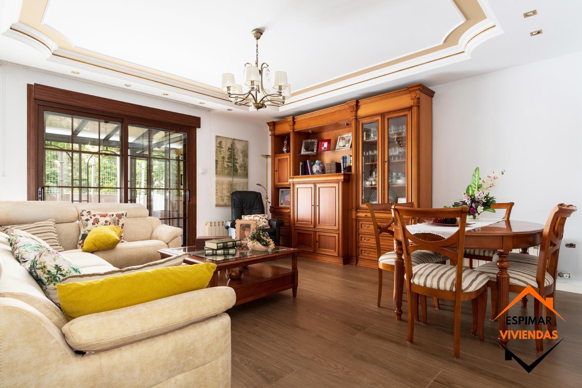 Living room of Flat for sale in  Zaragoza Capital  with Air Conditioner, Heating and Terrace