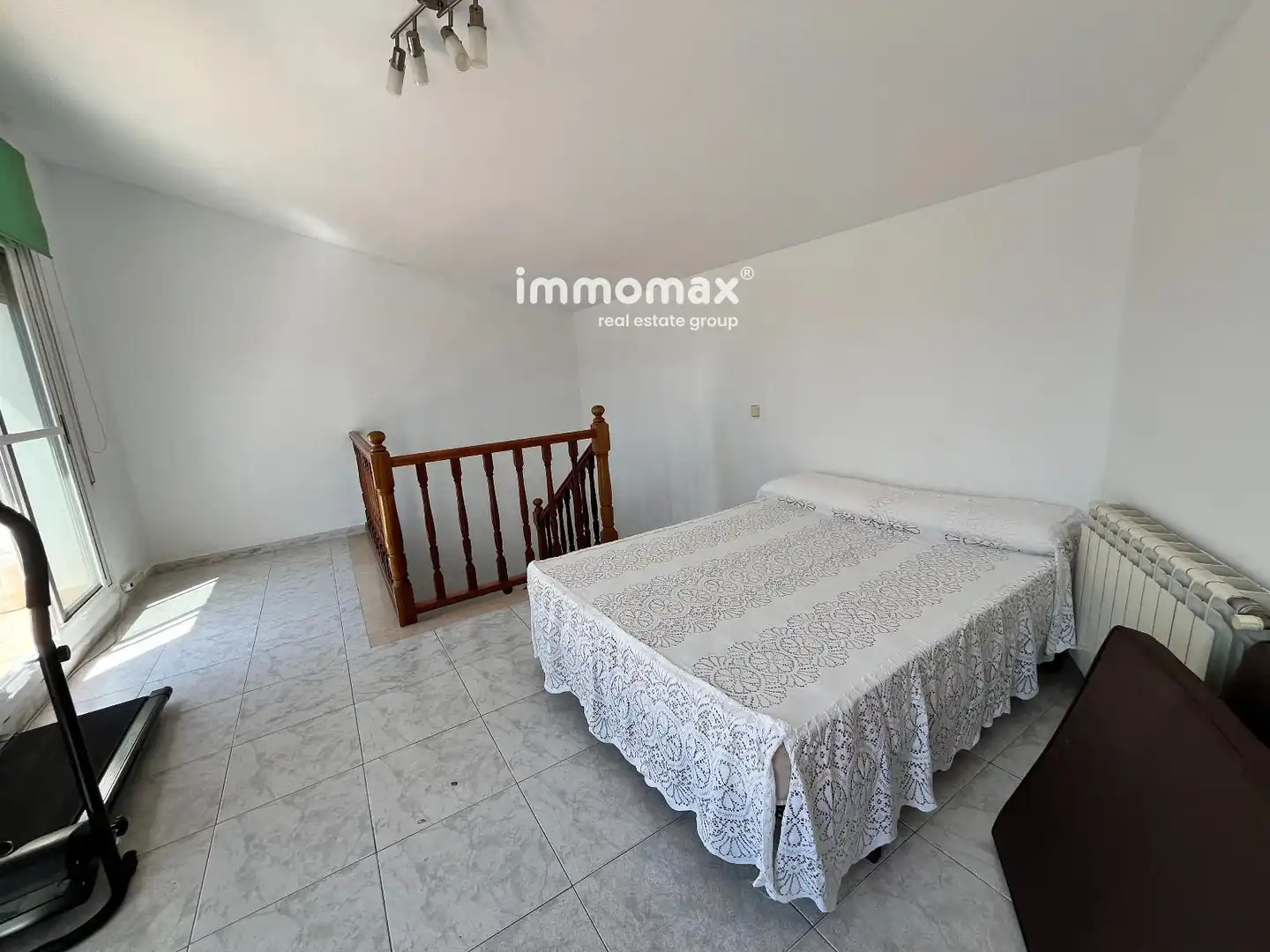 Casa adosada en venta en Vilanova i la Geltrú con Calefacción, Jardín privado y Terraza