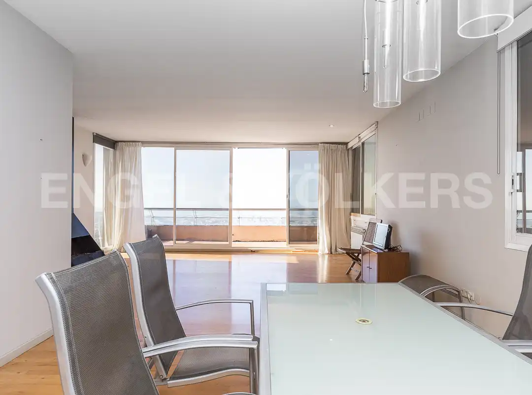 Living room of Houses for sale in Barcelona  with Heating, Private garden and Parquet flooring
