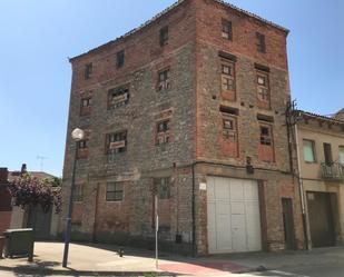 Vista exterior de Edifici en venda en Calaf