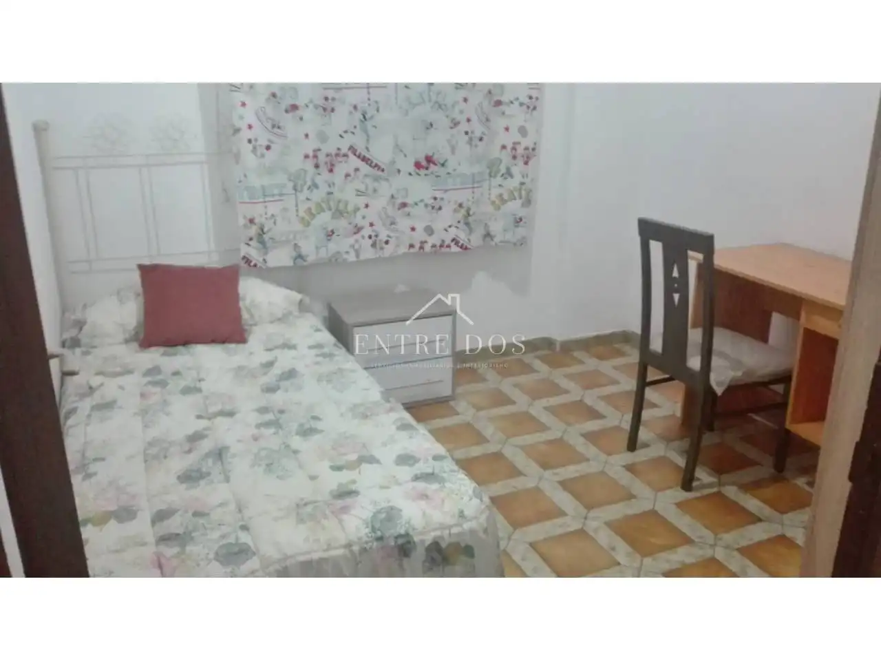 Flat for rent in Calle Pérez Galdós, Parque Ribalta - Plaza de Toros