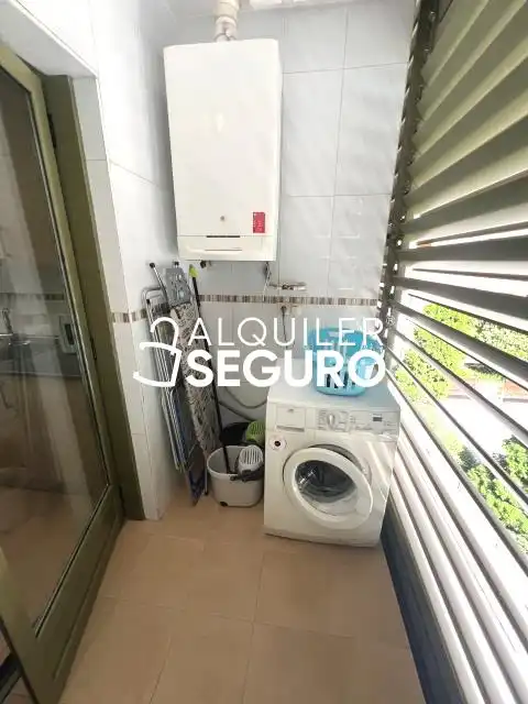 Balcony of Flat for rent in Getafe  with Air Conditioner, Heating and Storage room