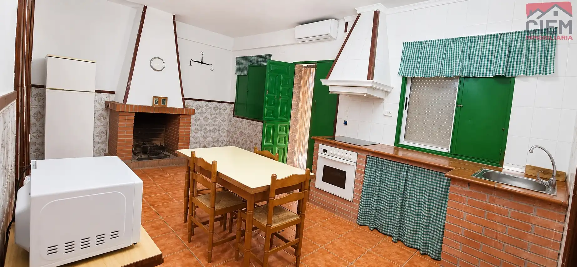 Cocina de Casa o chalet en venta en Miajadas con Aire acondicionado, Amueblado y Horno