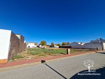 Terreny residencial en venda a Calle Pakilo 21