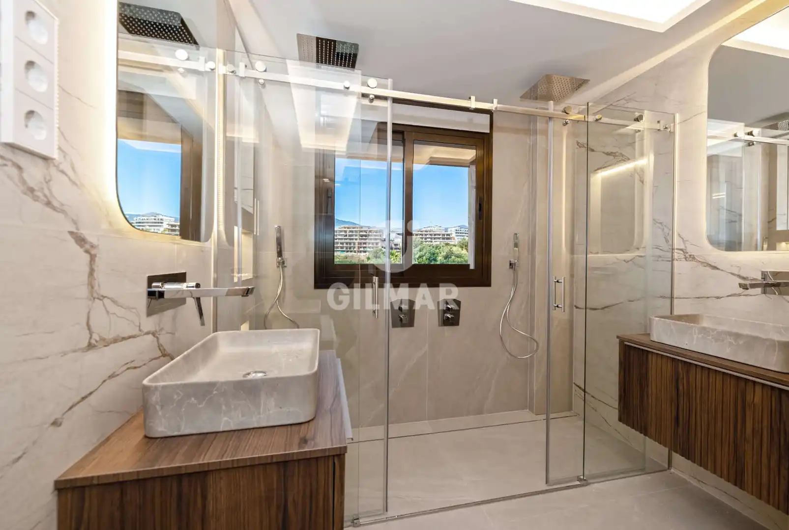 Apartament amb terrassa en venda a Selwo, imagen 40