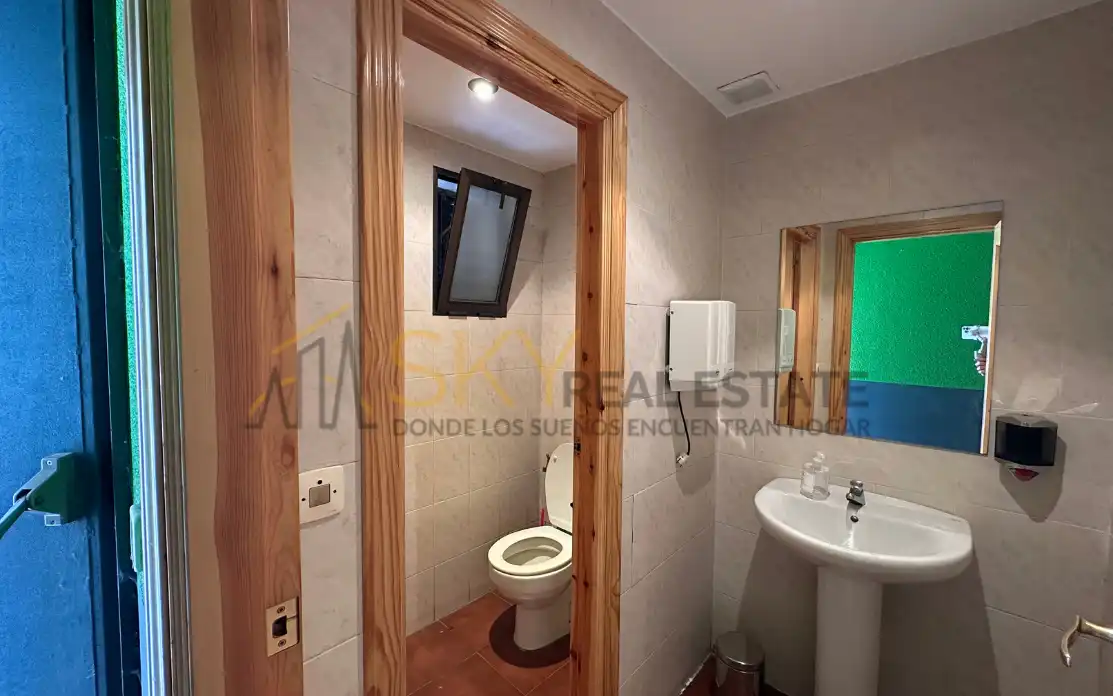Bathroom of Buildings for sale in Bustarviejo