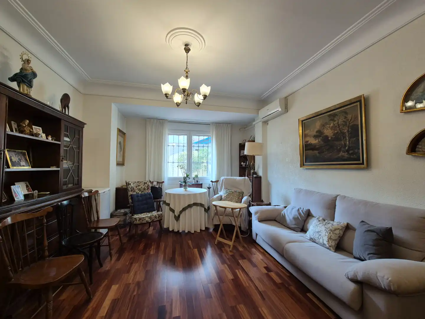 Sala de estar de Piso en venta en Valencia con Aire acondicionado, Calefacción y Parquet