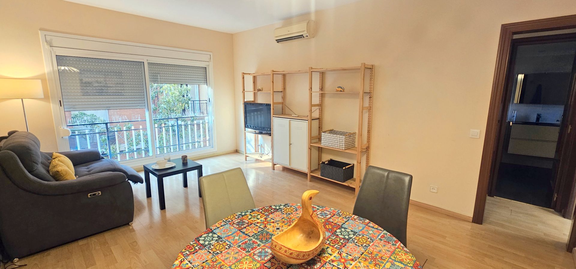Living room of Flat to rent in  Barcelona Capital  with Air Conditioner, Heating and Terrace