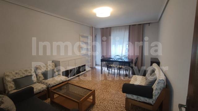 Piso en Venta en Calle Antonio Espinosa, 11 en Carmelitas