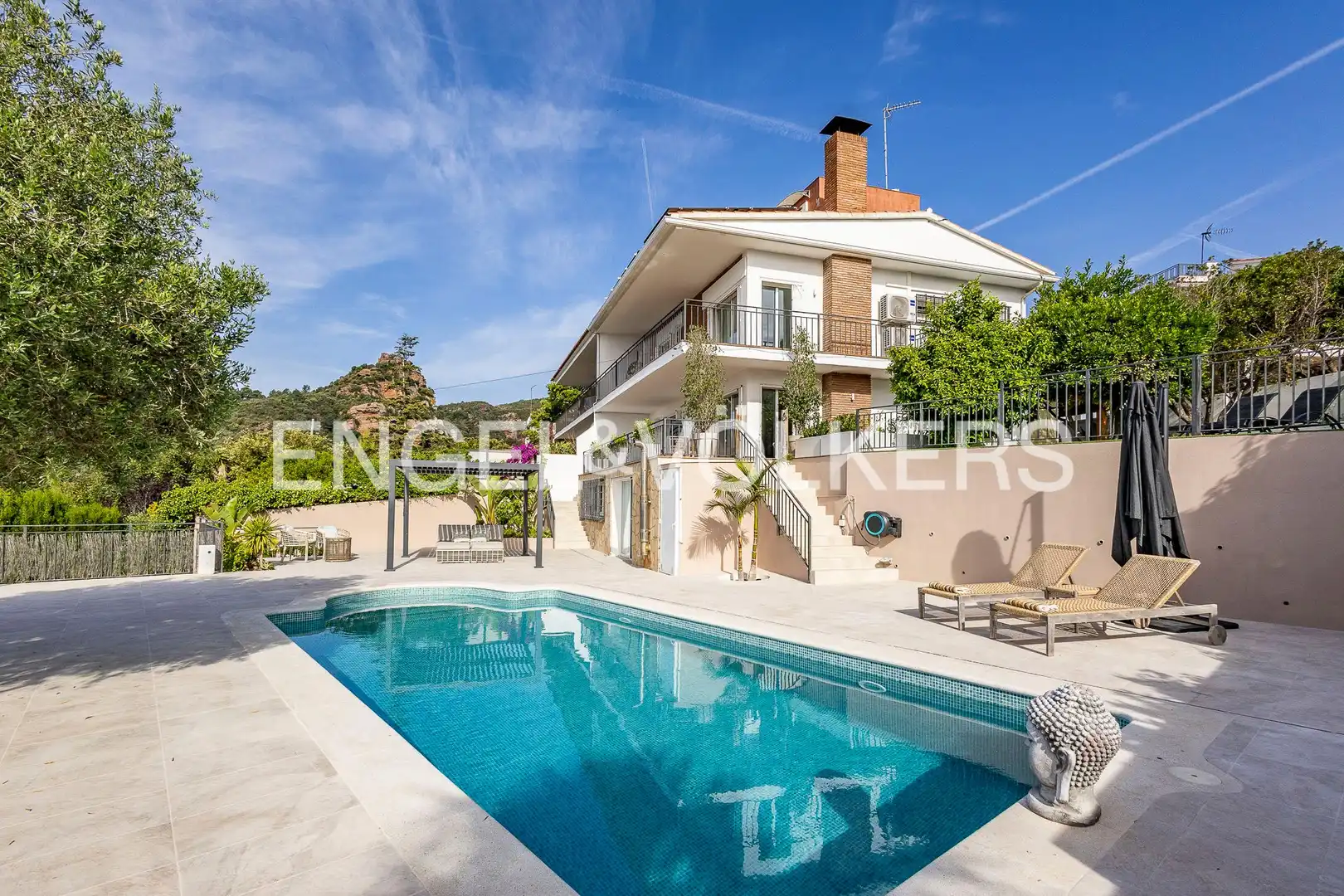 Vista exterior de Casa adosada en venta en Gavà con Aire acondicionado, Calefacción y Jardín privado