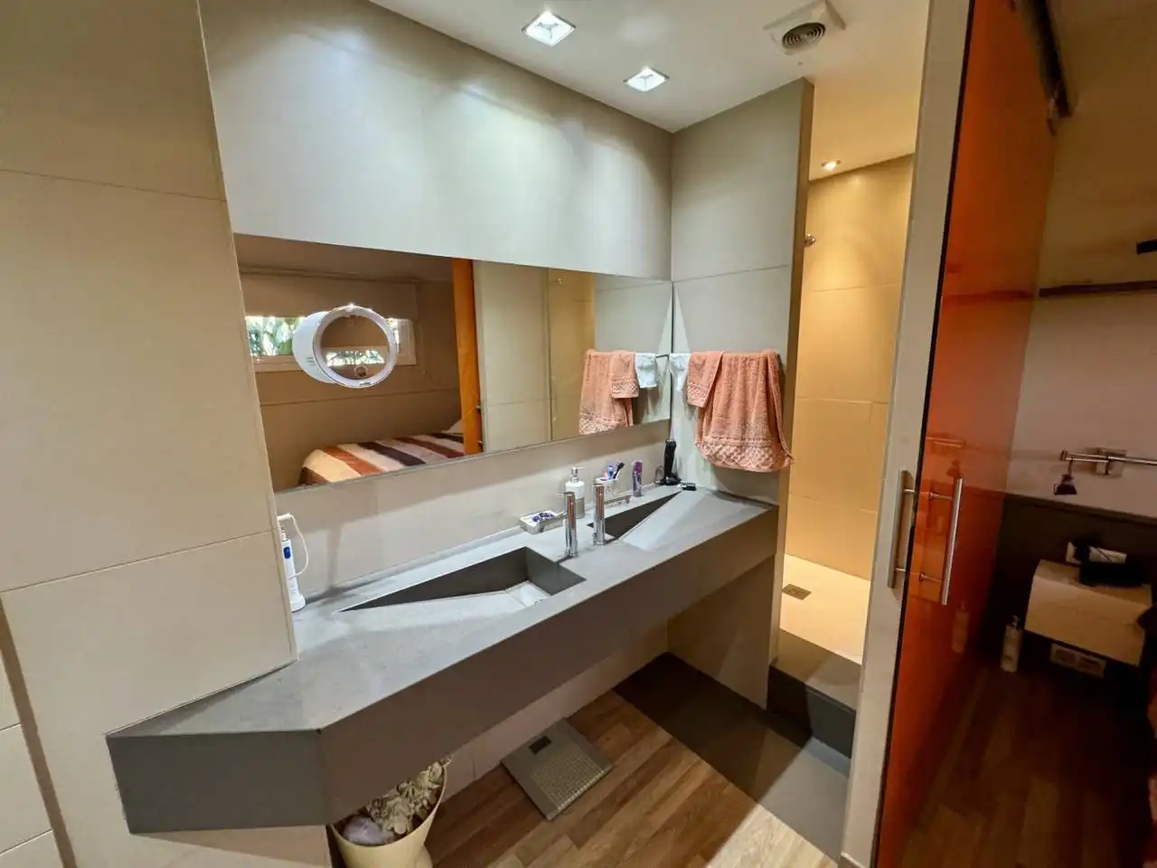 Bathroom of Houses for sale in Cerdanyola del Vallès  with Air Conditioner, Heating and Private garden