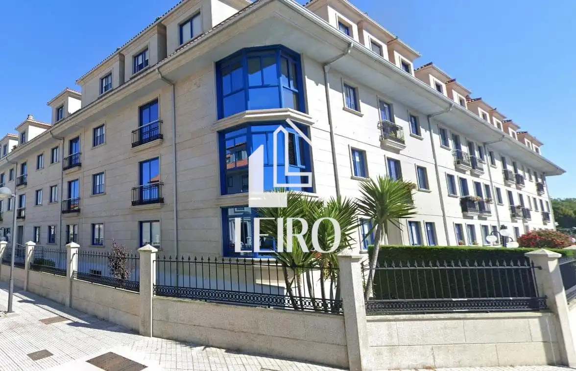 Exterior view of Apartments for sale in Vilagarcía de Arousa  with Heating and Storage room