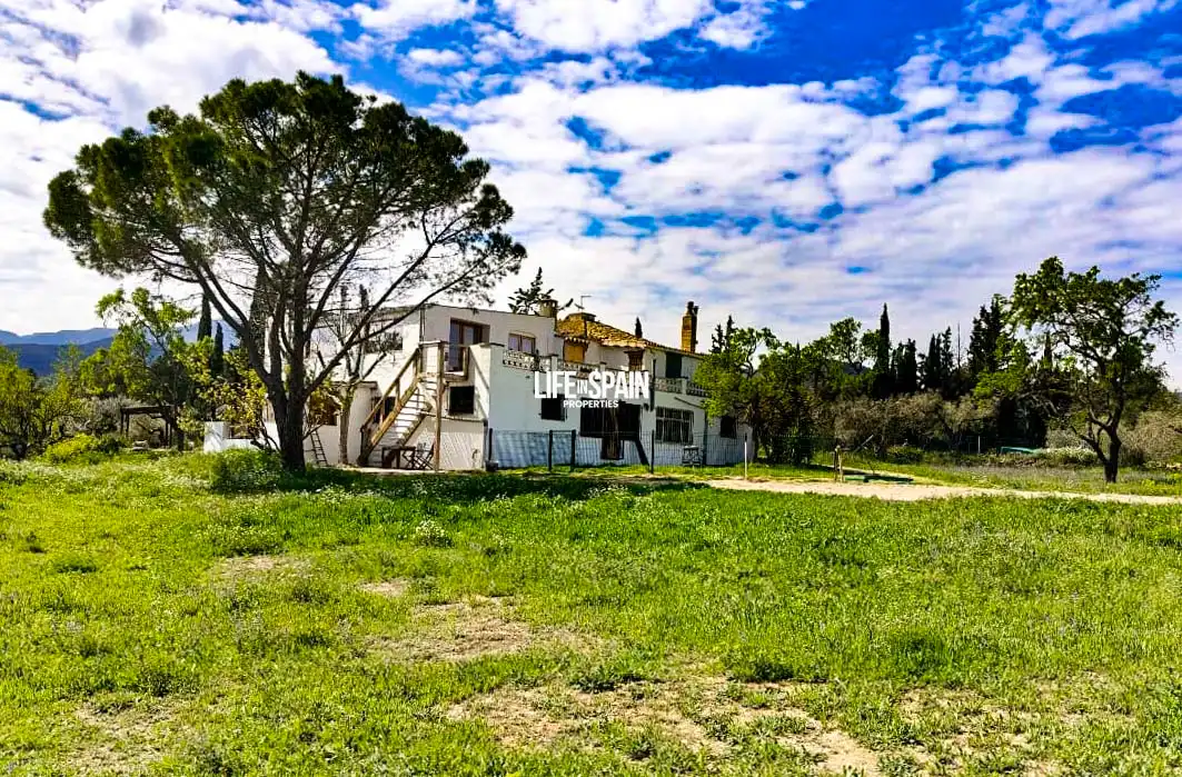 Außenansicht von Country house zum Verkauf in Rasquera mit Klimaanlage, Privatgarten und Terrasse
