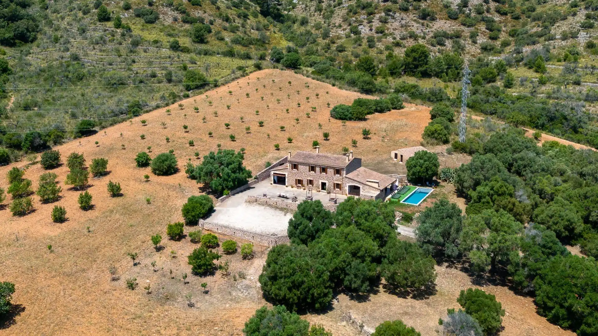 Chalet con piscina en venta en Sant Llorenç des Cardassar, imagen 2