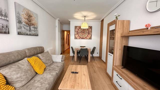 Apartamento en Venta en Calle san Pascual en Antonio Machado