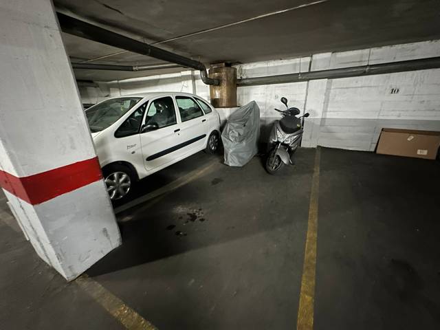 Garaje en Venta en Calle Cronista Joaquin Collia en Campoamor